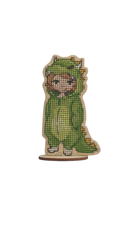 Cross Stitch Embroidery Kit Baby Dragon Motif, Kind Fox by Wizardi, 6 x 11 cm, Cotton Threads, Wood Base, Felt Backing