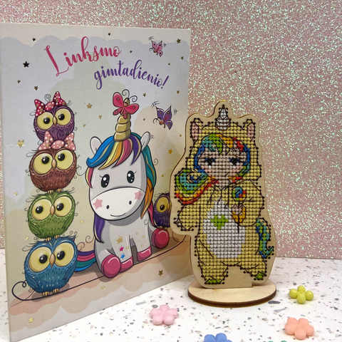 Embroidery Kit with Baby Unicorn Motif, Cotton Floss, Wooden Base, Felt and Pattern, 6 × 12 cm, Kind Fox by Wizardi