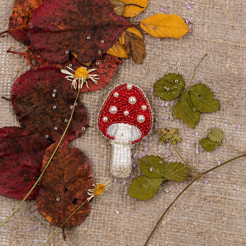 Cross Stitch Brooch Kit, Fly Agaric Mushroom Design, 4 × 7 cm, Red, White and Green, PANNA KLART