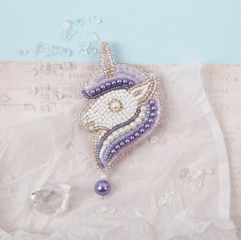 Cross Stitch Embroidery Kit for Purple Unicorn Brooch, DIY Accessory Set with Threads, Needle, Pattern and Brooch Clasp