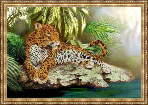 RT020 Leopard Cross Stitch Kit from Golden Fleece