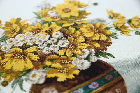 Cross Stitch Kit PANNA Yellow Flower Bouquet, 38×31 cm, Floral Embroidery Design for Framing and Home Decor