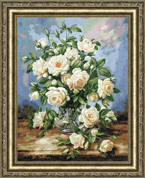 LTS043 White Rose Bouquet Cross Stitch Kit from Golden Fleece