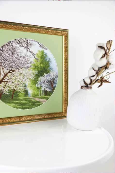 Cross Stitch Embroidery Kit in Spring Colors, 31.7 x 31.7 cm, Zolotoe Runo, Canvas, Threads, Needle and Pattern