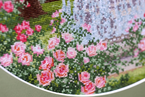 Cross Stitch Embroidery Kit with Autumn September Motif, Zolotoe Runo, Aida Fabric, Cotton Threads, Beginner-Friendly Pattern