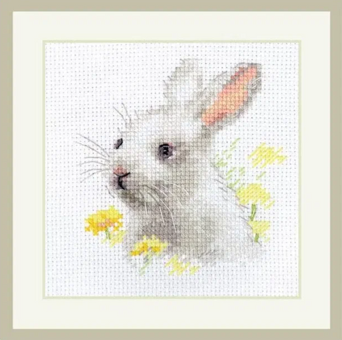 Siuvinėjimo rinkinys Mielas baltas triušiukas, linas 14 ct, 9x9 cm