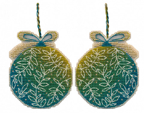 Christmas Cross Stitch Kit for Green Tree Ornament, 14 Count Plastic Canvas, 7.3 x 9 cm, Oven