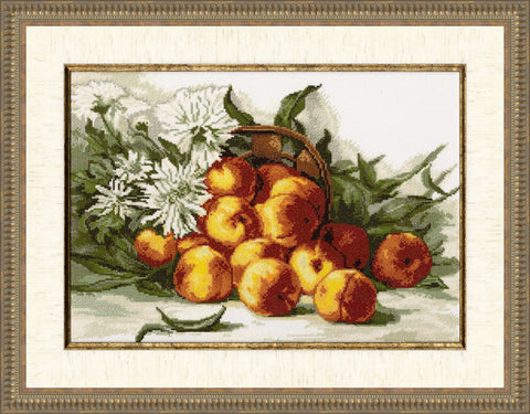 FI009 Tasty peach Cross Stitch Kit from Golden Fleece