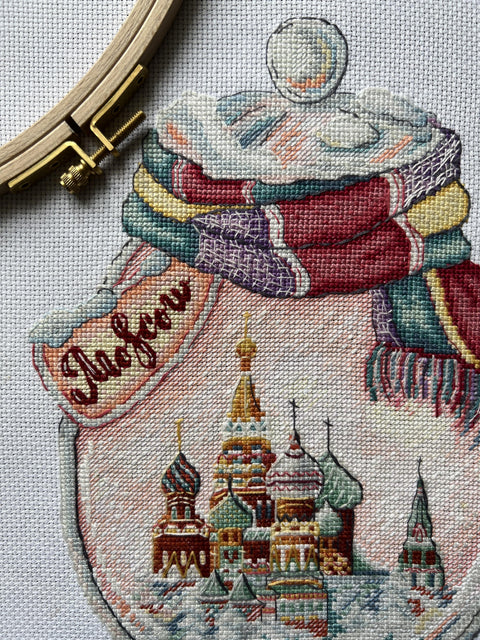 Moscow in a Bottle Cross Stitch Kit, Aida 16 Count, 30 Colors, Cotton Threads, 18x23 cm, Andriana