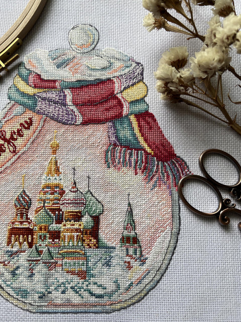 Moscow in a Bottle Cross Stitch Kit, Aida 16 Count, 30 Colors, Cotton Threads, 18x23 cm, Andriana