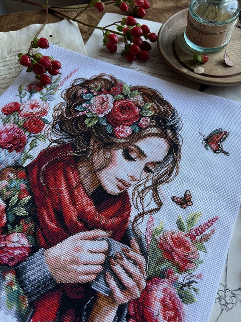 Cross Stitch Kit “Harmony” 24×24 cm, Square Embroidery Project by Andriana, Home Decor, Framing, Beginner Friendly