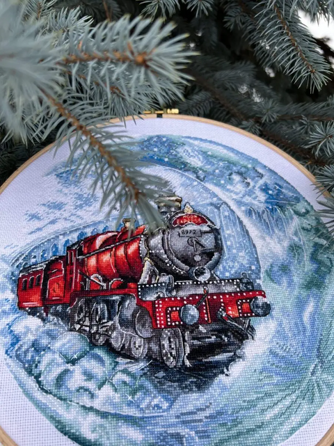 Moon Train Cross Stitch Kit, Night Landscape with White Cotton Aida Canvas, Cotton Threads, Pattern, Needle and Instructions