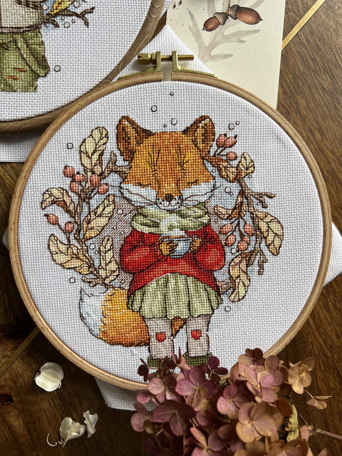 Cross Stitch Kit, Autumn Tea Design, 15 x 17 cm, Aida Fabric, Cotton Threads, Beginner-Friendly, Andriana