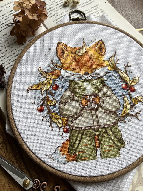 Cross Stitch Embroidery Kit with Autumn Coffee Design, 15 x 16.5 cm, Warm Fall Colors, Andriana DIY Craft Project