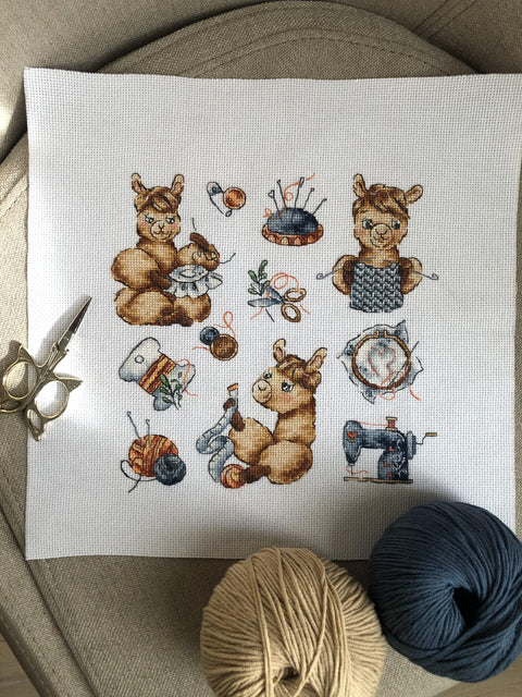 Counted Cross Stitch Kit with Llama, Aida 16 ct Canvas, 20×19 cm, 26 Cotton Thread Colors, Andriana