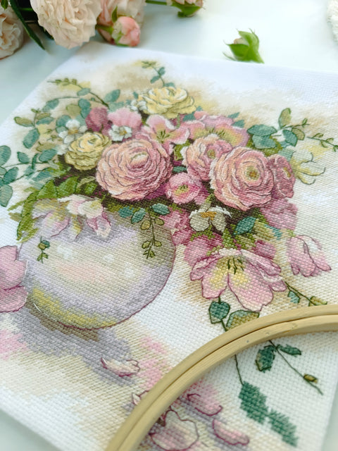 Cross Stitch Kit Summer Symphony – Summer Floral Nature Design, Beginner-Friendly Craft, Andriana