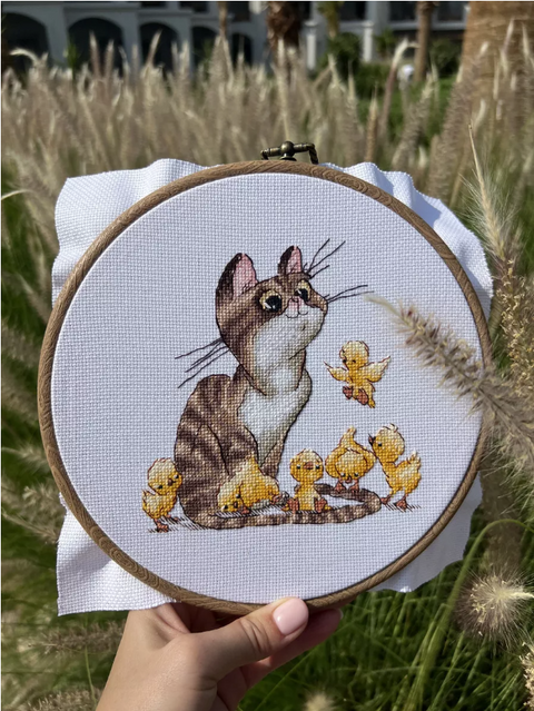 Cross Stitch Kit with Cat Design, Pattern, Needle, Fabric and Colorfast Threads by Andriana, Multicolor Embroidery Craft Set