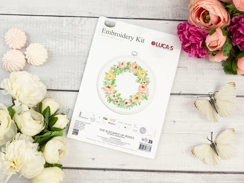 Luca-S Rose Cross Stitch Kit with Nurge Hoop 11x11cm, 22 Colors Cotton Floss