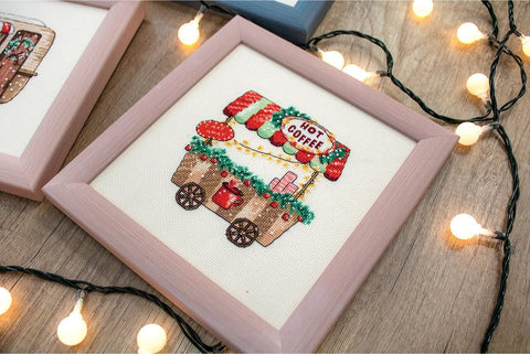 LetiStitch Happy Holidays Cross Stitch Kit, Zweigart Aida 18 Count, Anchor Threads, 3 Designs, 14x8 to 11x11 cm