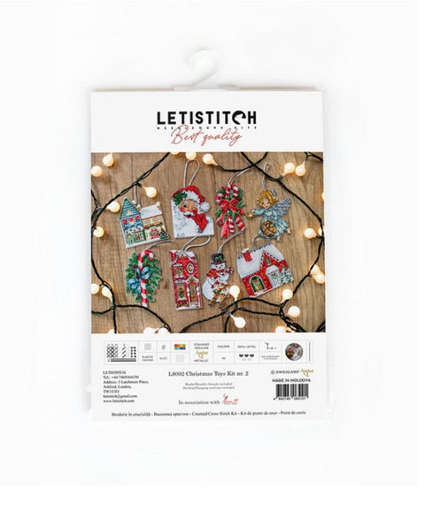 LetiStitch Christmas Toys Cross Stitch Kit, 44 Colors, 9 x 8 cm, 14-Count Plastic Canvas, Beads Included