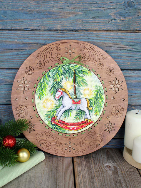 Cross Stitch Kit New Year Horse, Multicolor Holiday Design, 16 x 16 cm Finished Size, MP Studia DIY Embroidery Kit