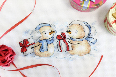 Cross Stitch Embroidery Kit for Beginners, Surprise Design, MP Studia Multicolor Set with Fabric, Threads, Needle, Chart and Instructions