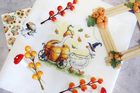 Christmas Carriage Cross Stitch Kit – MP Studia, Cotton Aida Fabric, Embroidery Threads, Needle, Chart & Instructions