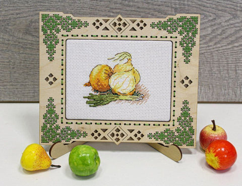 Cross Stitch Kit Golden Onion, MP Studia, Aida Fabric, Cotton Threads, Needle, Pattern and Instructions, Multicolor DIY Craft Set