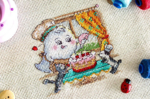 Cross Stitch Kit “Sweet Weekend” with Multicolor Design, 10x10 cm, Beginner-Friendly MP Studia Embroidery Set