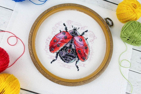 Steampunk Ladybug Cross Stitch Kit, MP Studia Embroidery Set with Aida Fabric, Cotton Floss, Needle and Pattern, Multicolor, Ages 14+