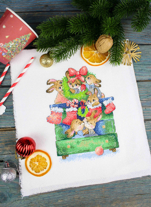 Christmas Counted Cross Stitch Kit, Festive Preparations Design, Aida Fabric, Cotton Floss, MP Studia, Beginner Friendly