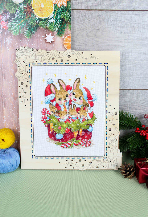 Festive Cross Stitch Kit with Clear Pattern, Let’s Celebrate Together, Beginner-Friendly MP Studia Home Decor Craft