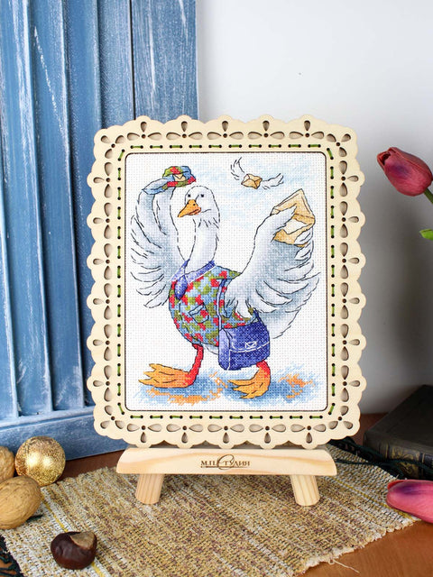 Cross Stitch Kit “Good News” with 14 Count Canvas, 22 Thread Colors, 18 x 13 cm, MP Studia DIY Embroidery Set