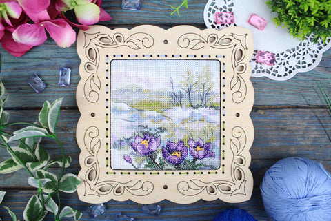 Cross Stitch Kit First Flowers, Beginner-Friendly 11×11 cm Embroidery Set with Fabric, Threads, Needle, Chart and Instructions, MP Studia