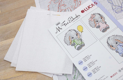 Luca-S Beginner Embroidery Kit for Kids, Aida Cloth, Cotton Threads, Needle & Pattern