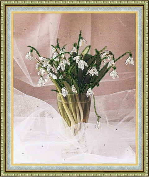 RT009 Snowdrops Cross Stitch Kit from Golden Fleece