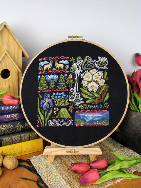 Cross Stitch Kit Twilight in the Mountains, Flora and Berries, 16 Count Black Cotton Canvas, 19x19 cm, MP Studia
