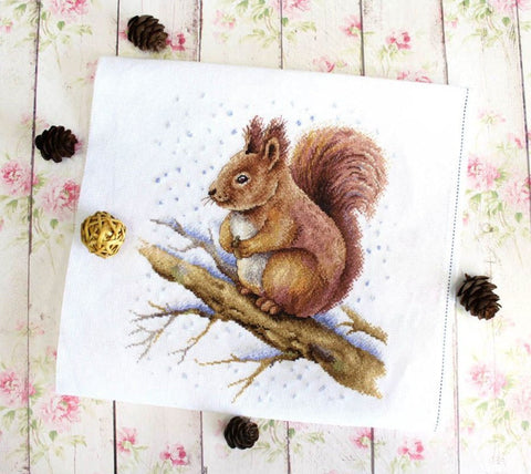 Cross Stitch Kit with Fluffy Cat Design, MP Studia, Aida Fabric, Cotton Floss, Needle, Chart and Instructions, Beginner-Friendly