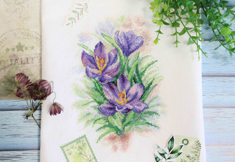 Cross Stitch Kit with Bright Crocus Flowers, MP Studia, Cotton Threads, Purple Yellow Green Floral Design, Beginner Friendly