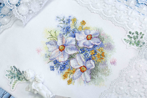 Cross Stitch Embroidery Kit, Multicolor Elegant Flower Design, MP Studia, Cotton Threads, Canvas, Needle, Chart and Instructions