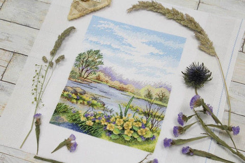 Cross Stitch Kit, Forest Pond Landscape, Aida Fabric & Cotton Threads – MP Studia Embroidery Set for Beginners and Advanced Crafters