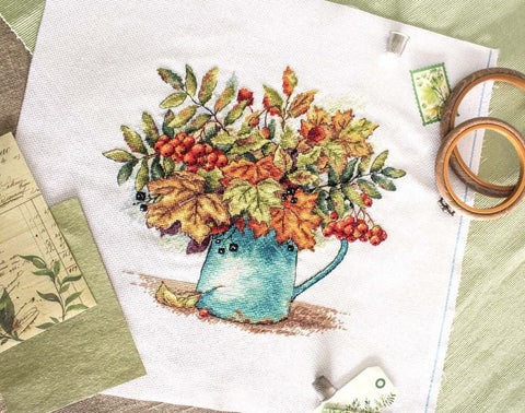 Cross Stitch Embroidery Kit with Red Rowan Berry Clusters, MP Studia, Fabric, Threads, Needle, Pattern and Instructions