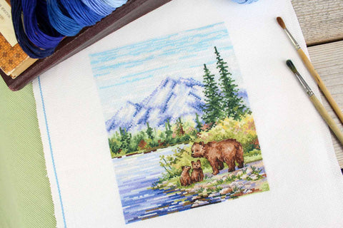 Cross Stitch Kit Mountain River Landscape, MP Studia, 20 × 16 cm, Beginner-Friendly Embroidery Wall Art DIY Craft Set