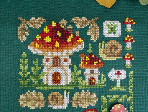Mini Cross Stitch Kit, Red Toadstool Cottage Motif, Aida Fabric, Cotton Threads, Needle, Pattern and Instructions by MP Studia