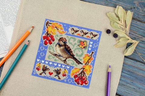 Cross Stitch Kit Autumn Composition Mini Sampler, MP Studia, 13 × 13 cm, Beginner-Friendly Embroidery Project, Home Decor Craft