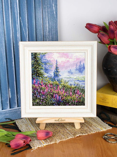 Cross Stitch Kit for Misty Morning Landscape, 16 x 16 cm, 26-Color Gamma Threads, MP Studia