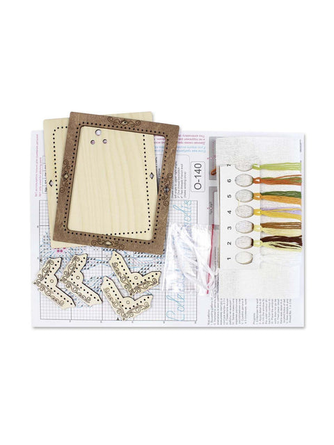 Marigold Cross Stitch Kit on Wooden Base, MP Studia, 13 x 11 cm, Evenweave Fabric, 12 Thread Colors, Frame and Pattern