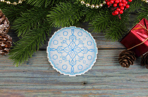 Cross Stitch Kit with New Year's Tea Party Design, 9 x 9 cm, Beginner-Friendly, MP Studia