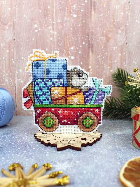 Cross Stitch Embroidery Kit “Hurrying to the Celebration,” 10×10 cm, MP Studia, Beginner-Friendly Craft Project or Home Decor