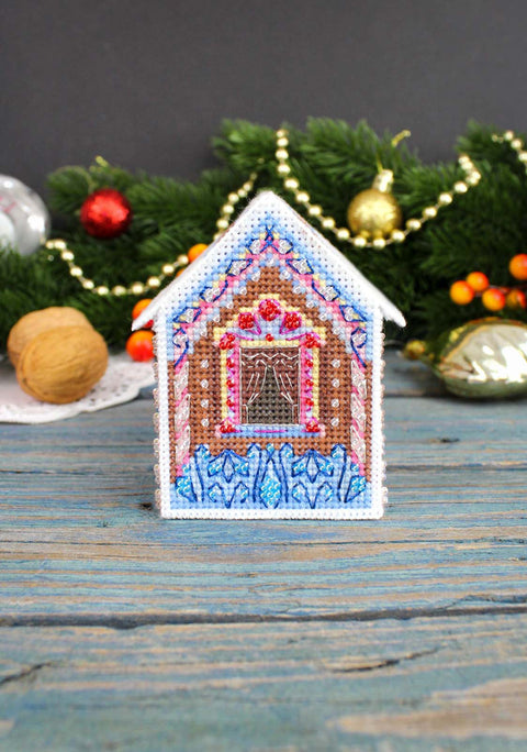 3D Cross Stitch House Kit, MP Studia, Compact Decorative Toy, Finished Size 6 × 9 × 8 cm